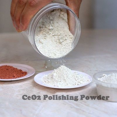 Buen precio Polvo de pulido de vidrio de óxido de cerio con densidad aparente de 1,6 g/cm3 y peso bruto del paquete de 25,000 kg en línea