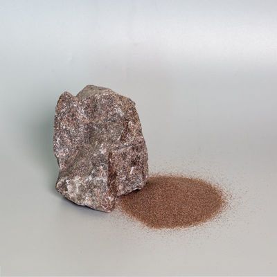 Buen precio Medios de granallado de óxido de aluminio fundido marrón 85%-90% para arenado fino en línea