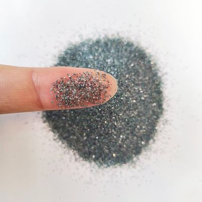 Dobra cena. 99% Ognioodporny zielony węglik krzemu F240 F360 F800 F1200 Materiał ścierny w Internecie