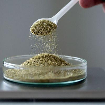 Buen precio Polvo de diamante de alta resistencia a la corrosión para la molienda abrasiva Polvo de polvo de diamante sintético en línea